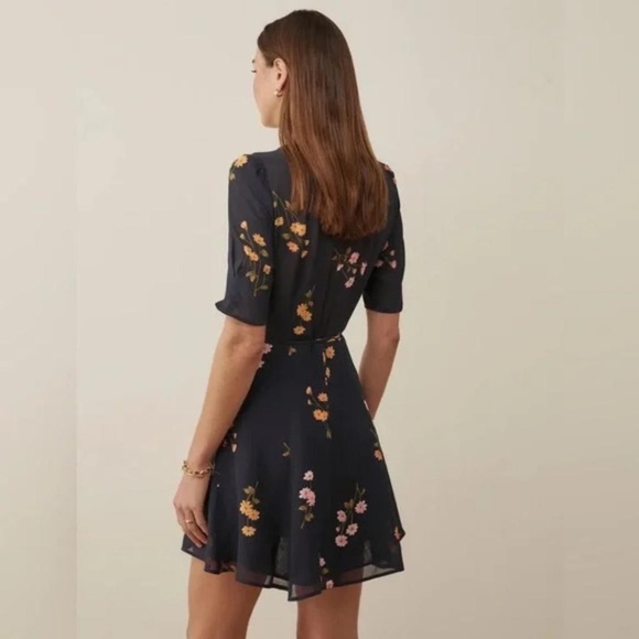 REFORMATION Lucky Dress - Picture 3 of 10